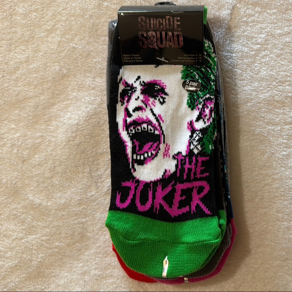 Hot Topic Suicide Squad 5-pack No-Show Socks BNWT